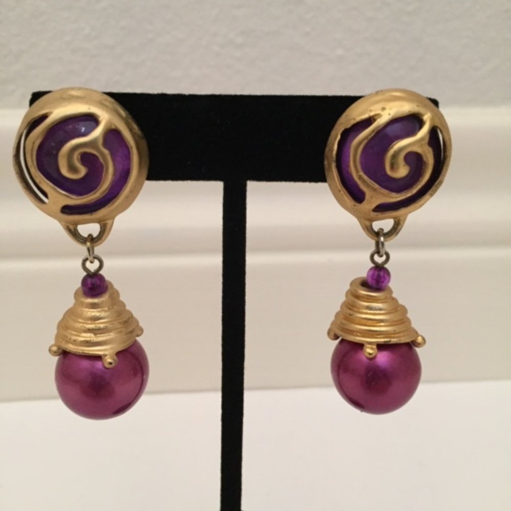 Vintage 90’s Gold Tone & Purple Pierced Dangle Earrings
